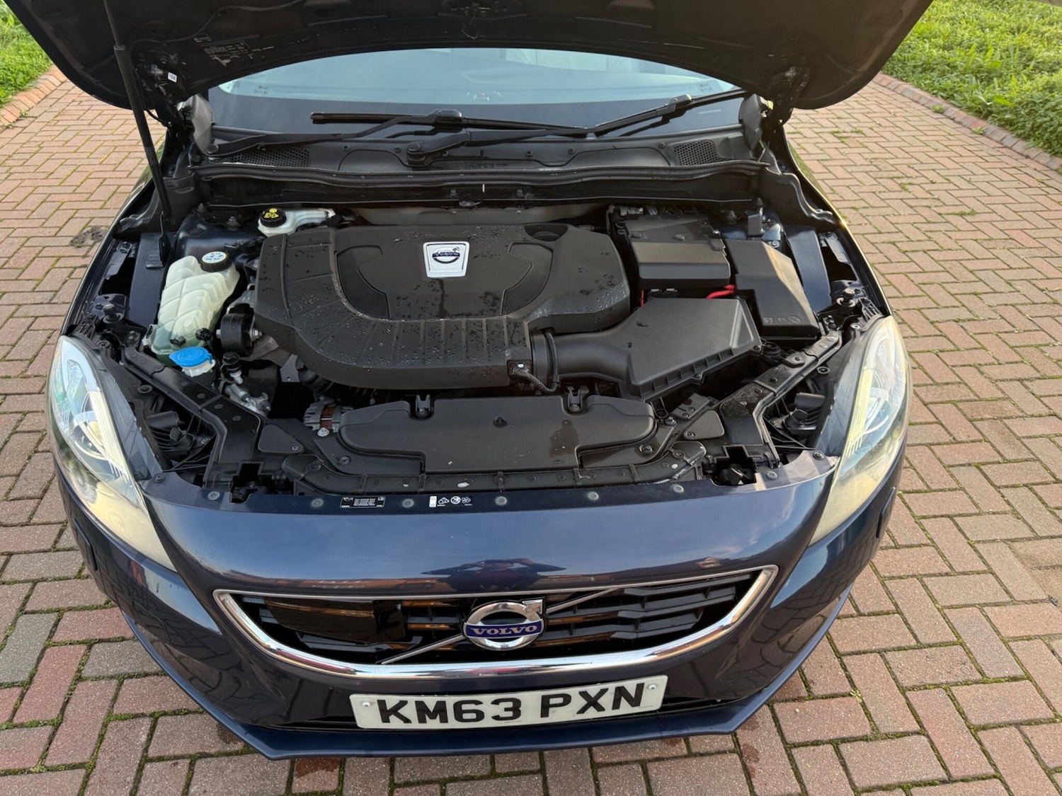 Used Volvo V40 2013 for sale - 76780735: Photo 34