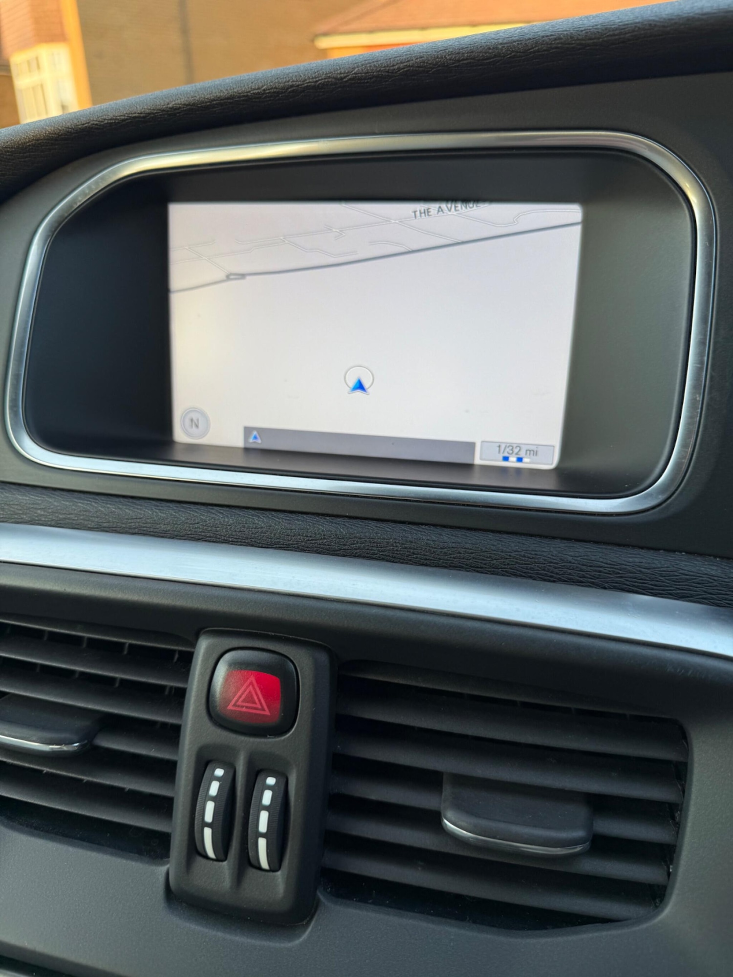 Used Volvo V40 2013 for sale - 76780735: Photo 40