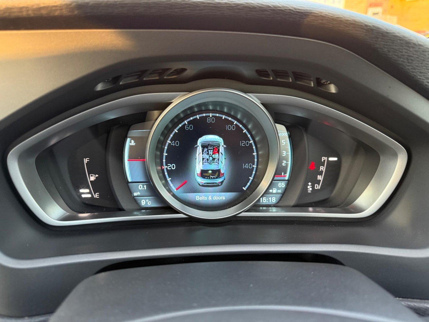 Used Volvo V40 2013 for sale - 76780735: Photo 41