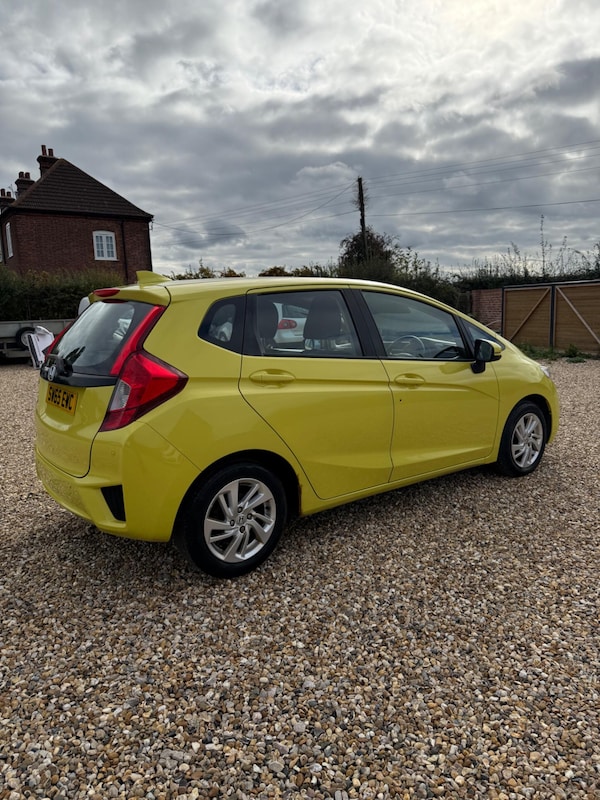 Used Honda Jazz 2015 for sale - 76306583: Photo 13