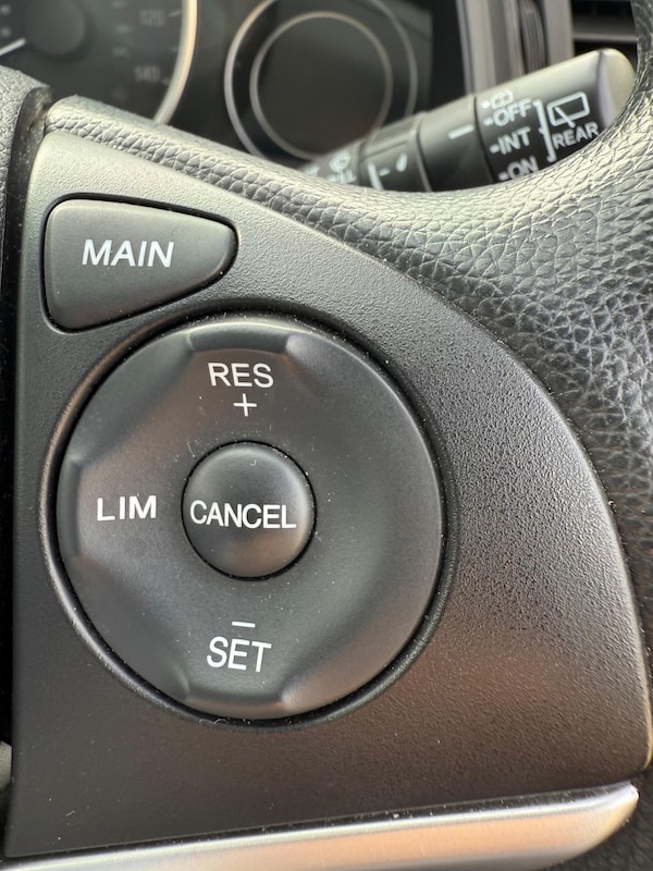 Used Honda Jazz 2015 for sale - 76306583: Photo 26