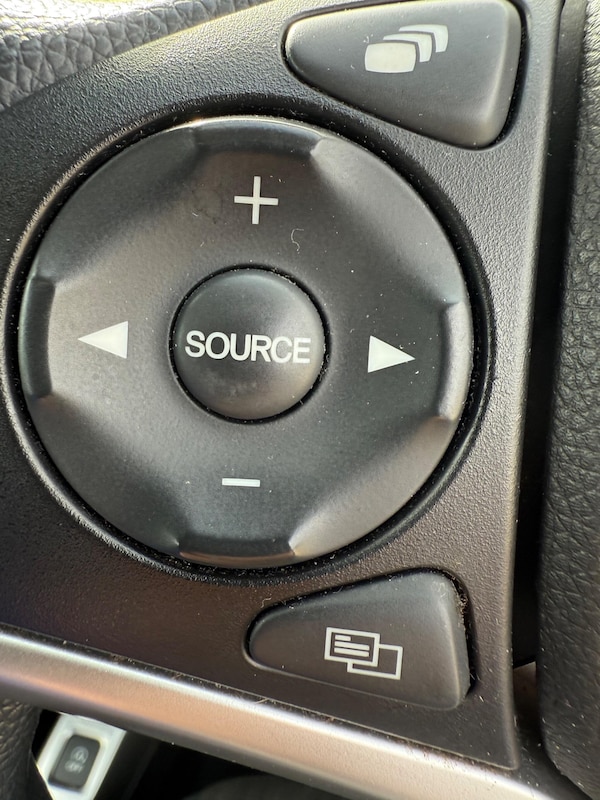 Used Honda Jazz 2015 for sale - 76306583: Photo 29