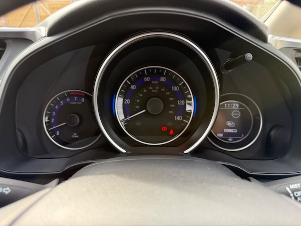 Used Honda Jazz 2015 for sale - 76306583: Photo 31