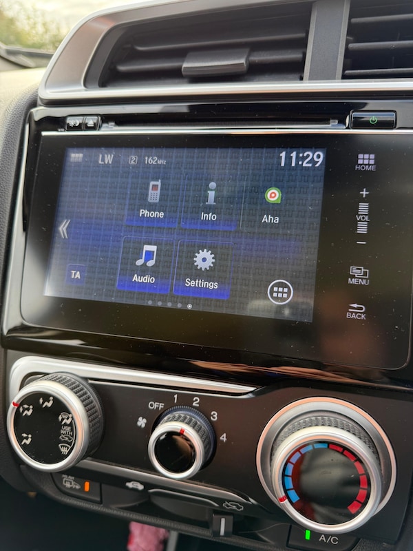Used Honda Jazz 2015 for sale - 76306583: Photo 36