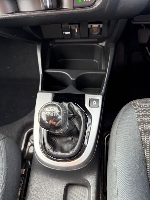 Used Honda Jazz 2015 for sale - 76306583: Photo 37