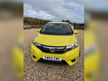 Used Honda Jazz 2015 for sale - 76306583: Photo 3
