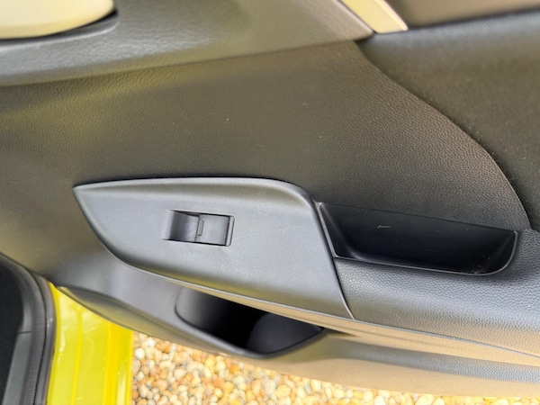 Used Honda Jazz 2015 for sale - 76306583: Photo 46