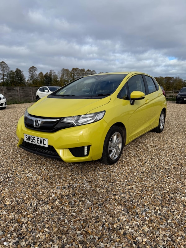 Used Honda Jazz 2015 for sale - 76306583: Photo 4