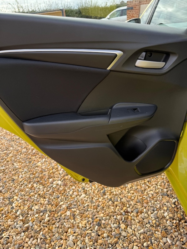 Used Honda Jazz 2015 for sale - 76306583: Photo 53