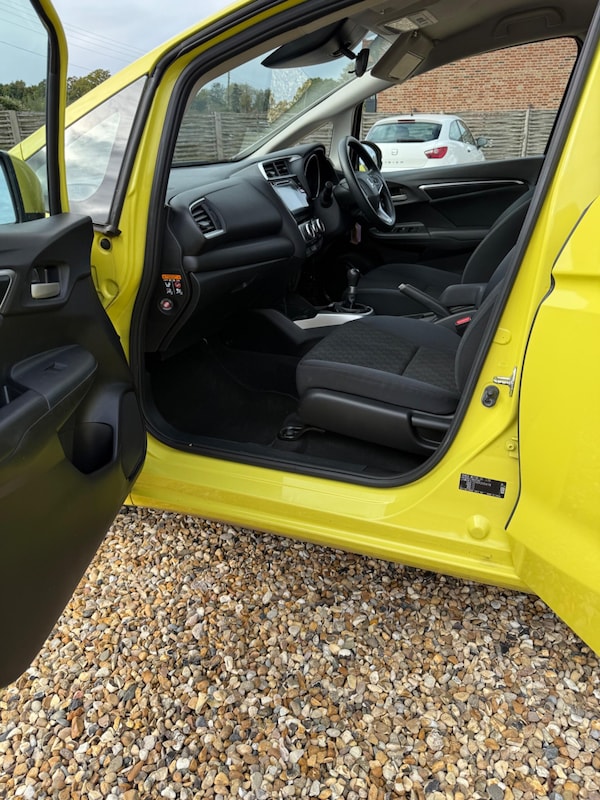 Used Honda Jazz 2015 for sale - 76306583: Photo 58