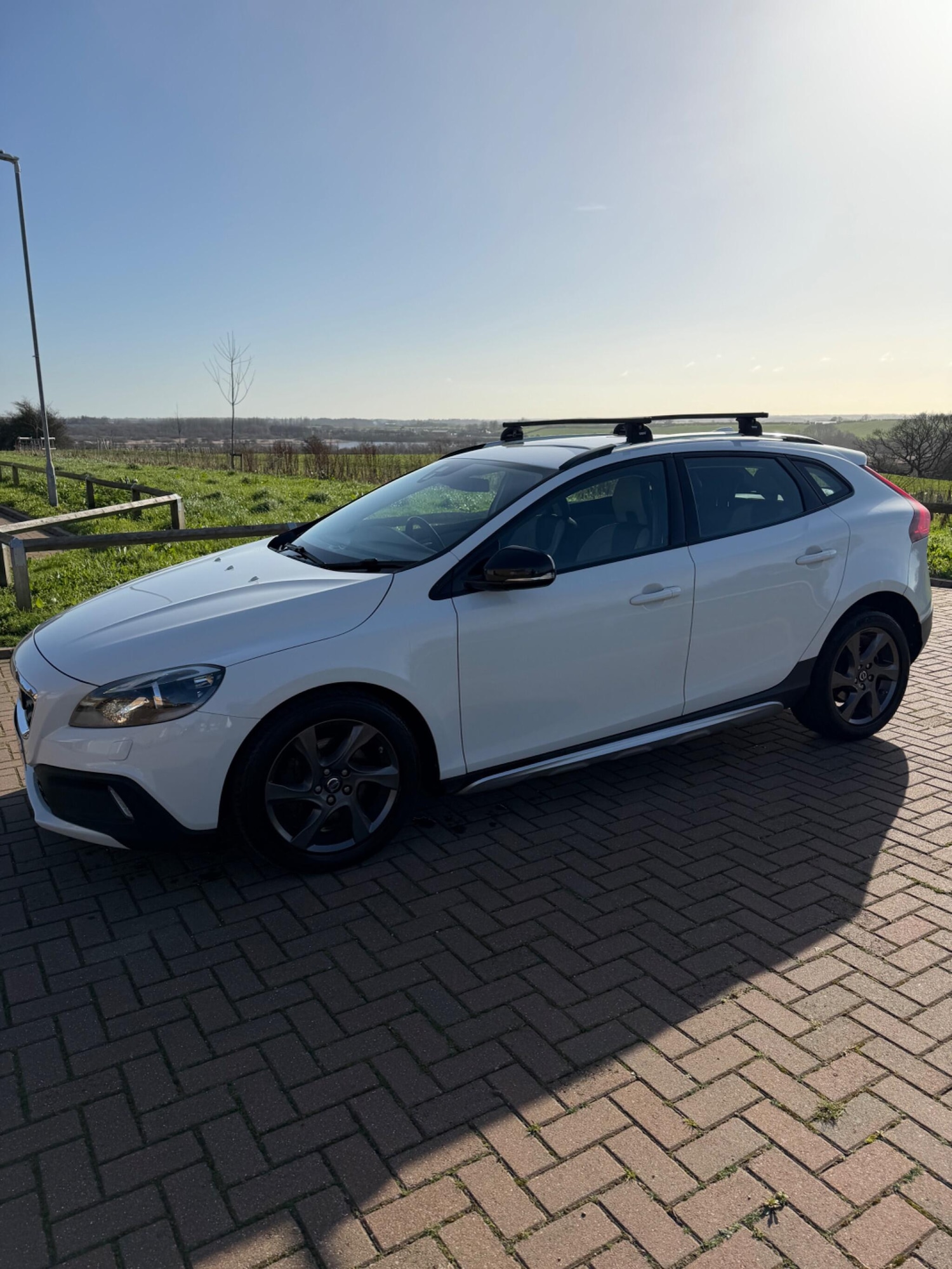 Used Volvo V40 Cross Country for sale - 77587090: Photo 12