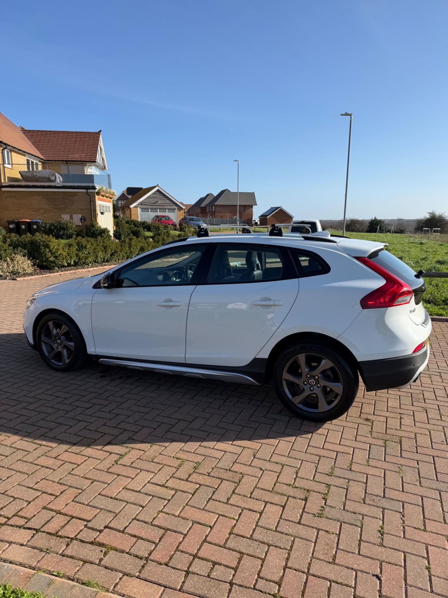 Used Volvo V40 Cross Country for sale - 77587090: Photo 14
