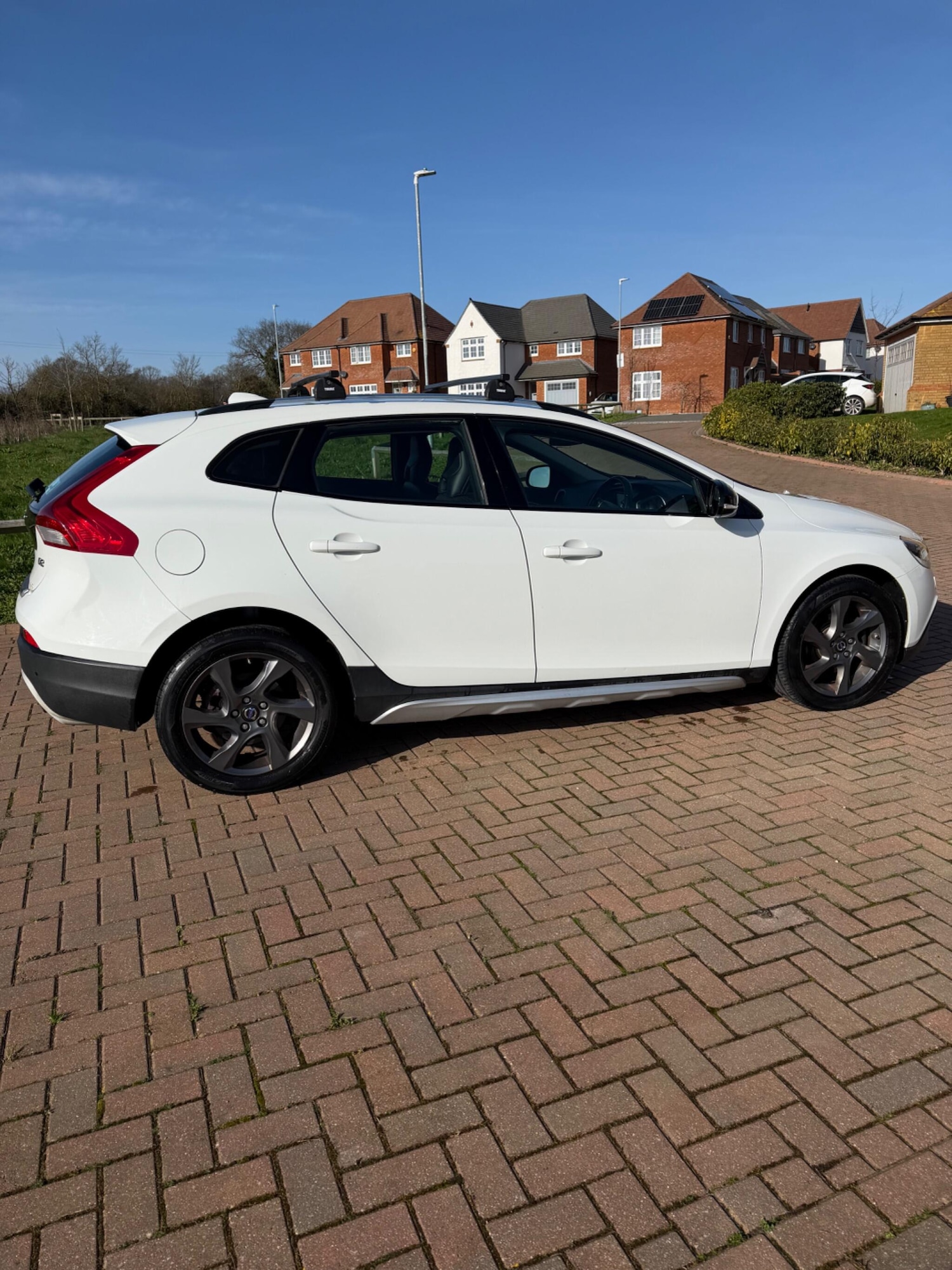 Used Volvo V40 Cross Country for sale - 77587090: Photo 15