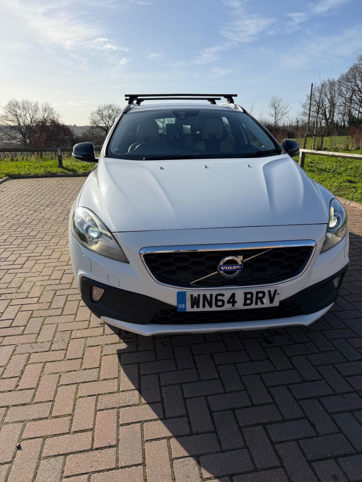 Used Volvo V40 Cross Country for sale - 77587090: Photo 2