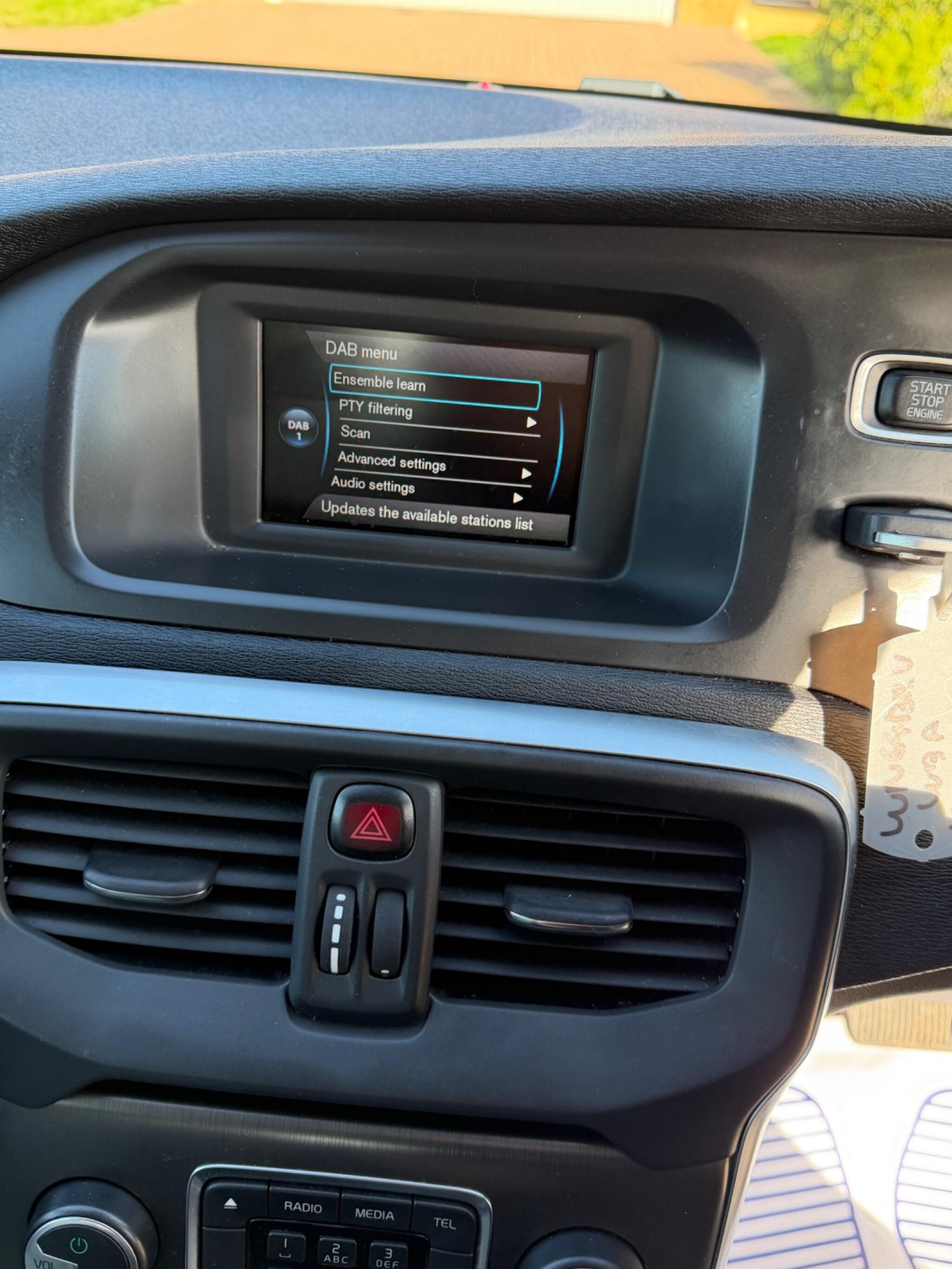 Used Volvo V40 Cross Country for sale - 77587090: Photo 44