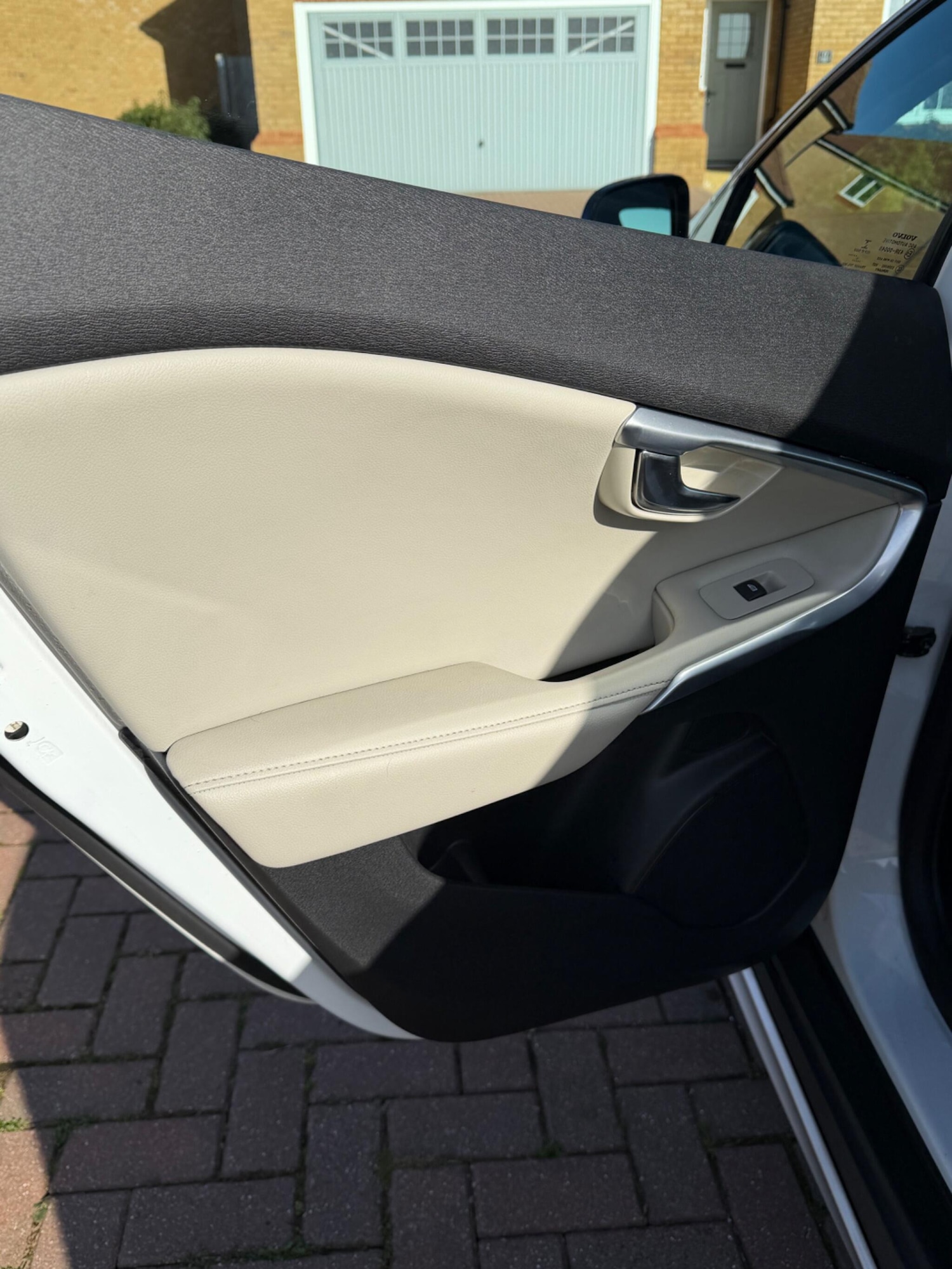 Used Volvo V40 Cross Country for sale - 77587090: Photo 60