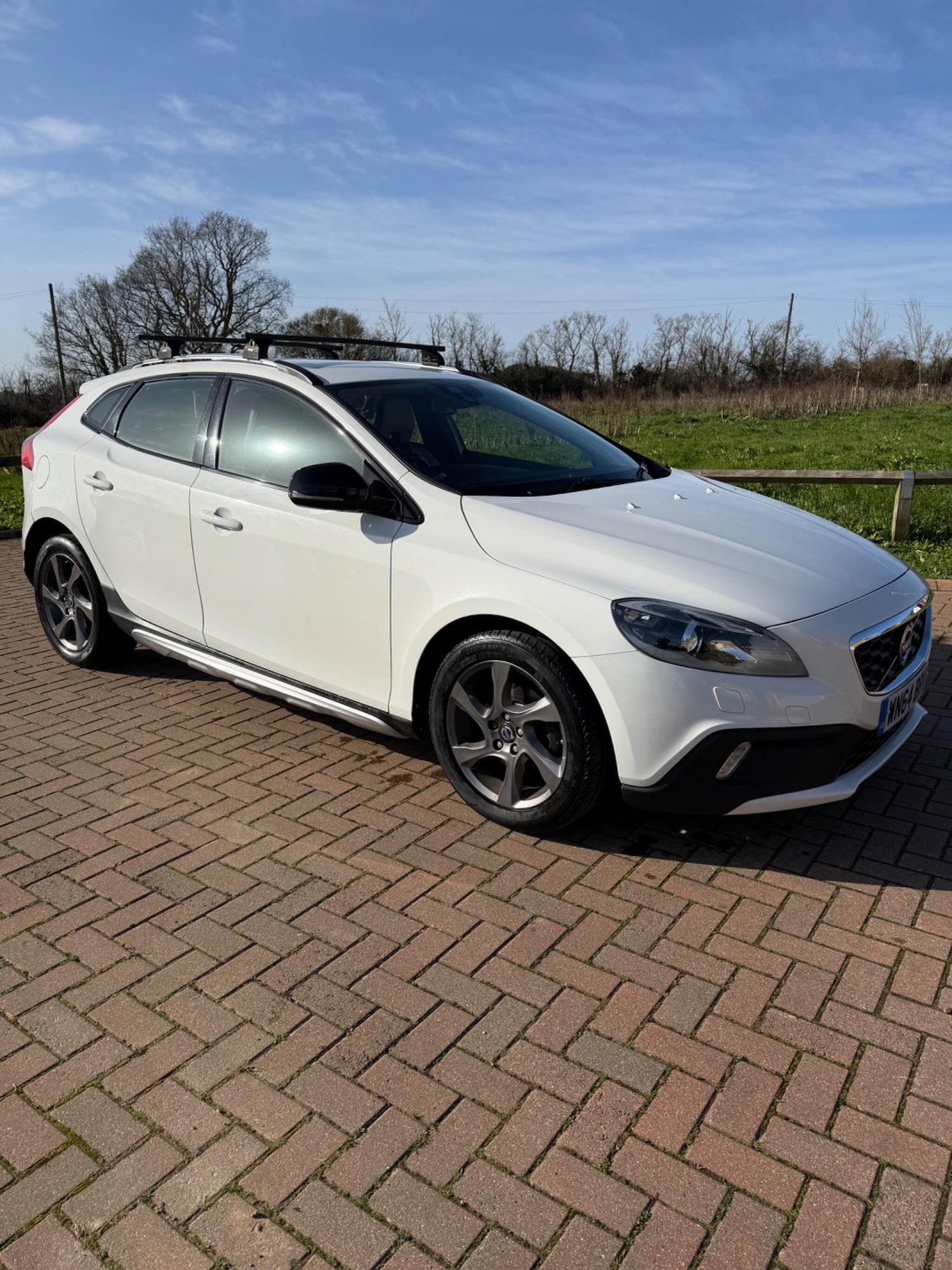 Used Volvo V40 Cross Country for sale - 77587090: Photo 8