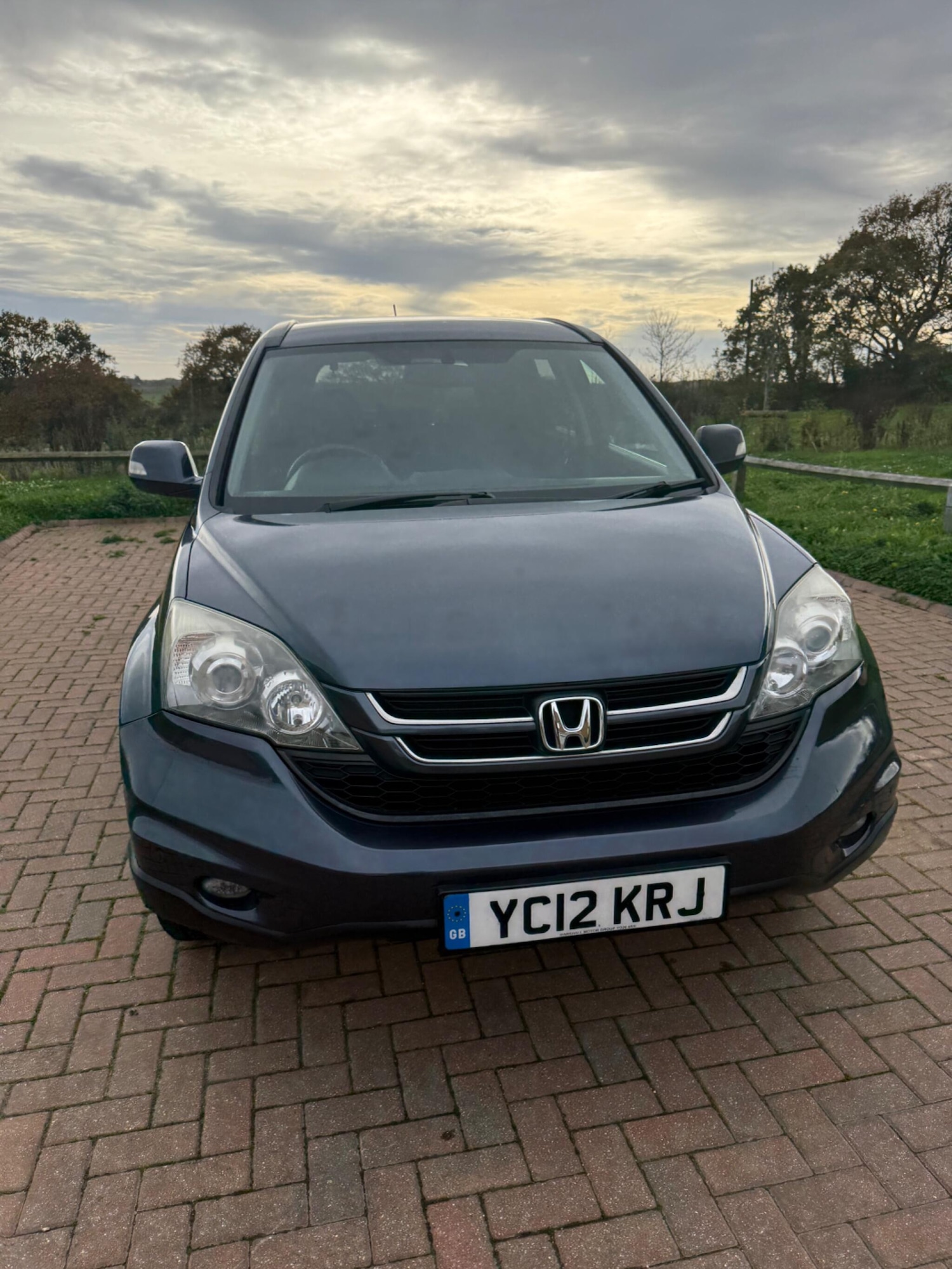 Used Honda CR-V 2012 for sale - 76472422: Photo 2