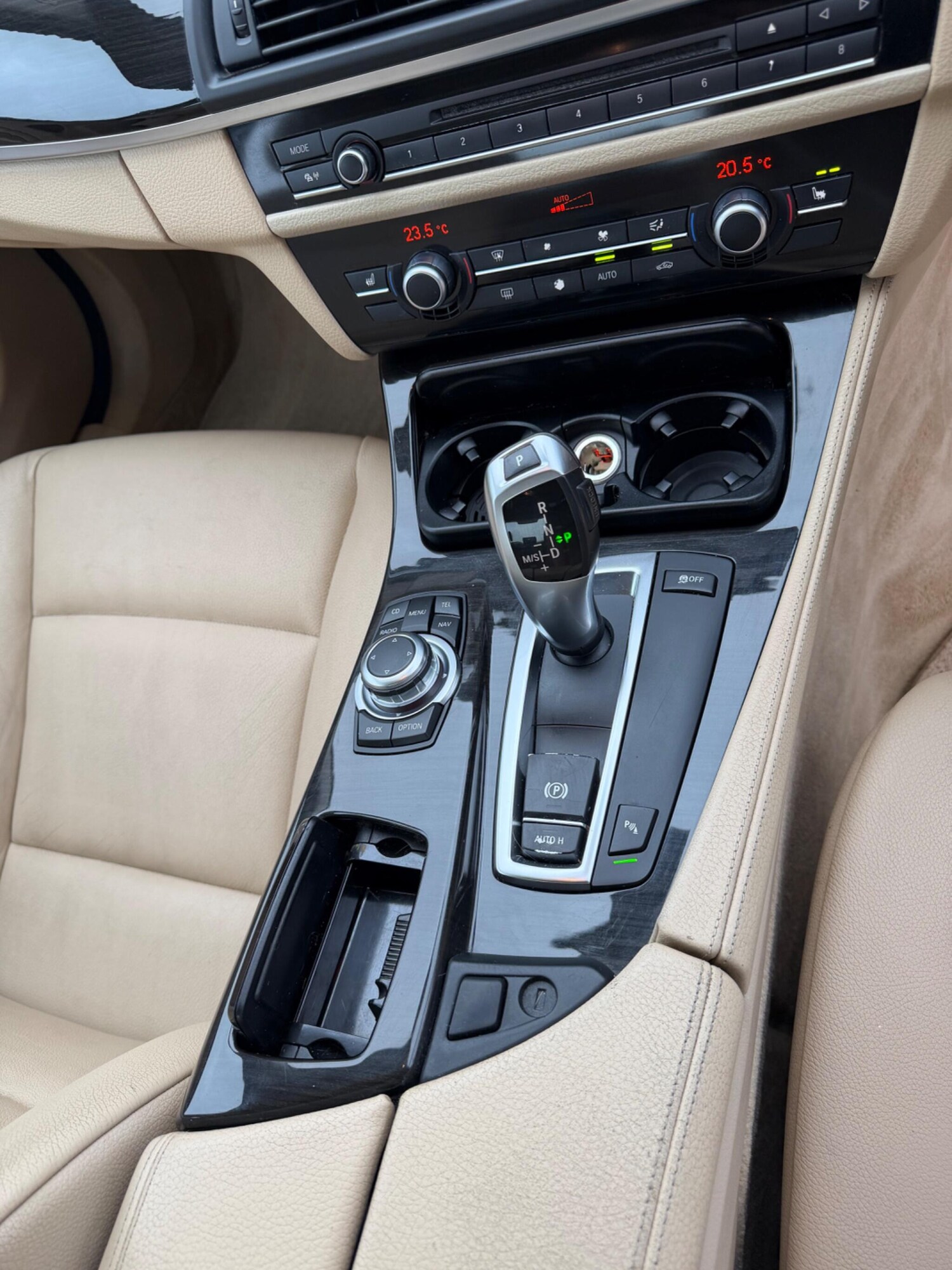 Used BMW 5 Series 2011 for sale - 77495959: Photo 21