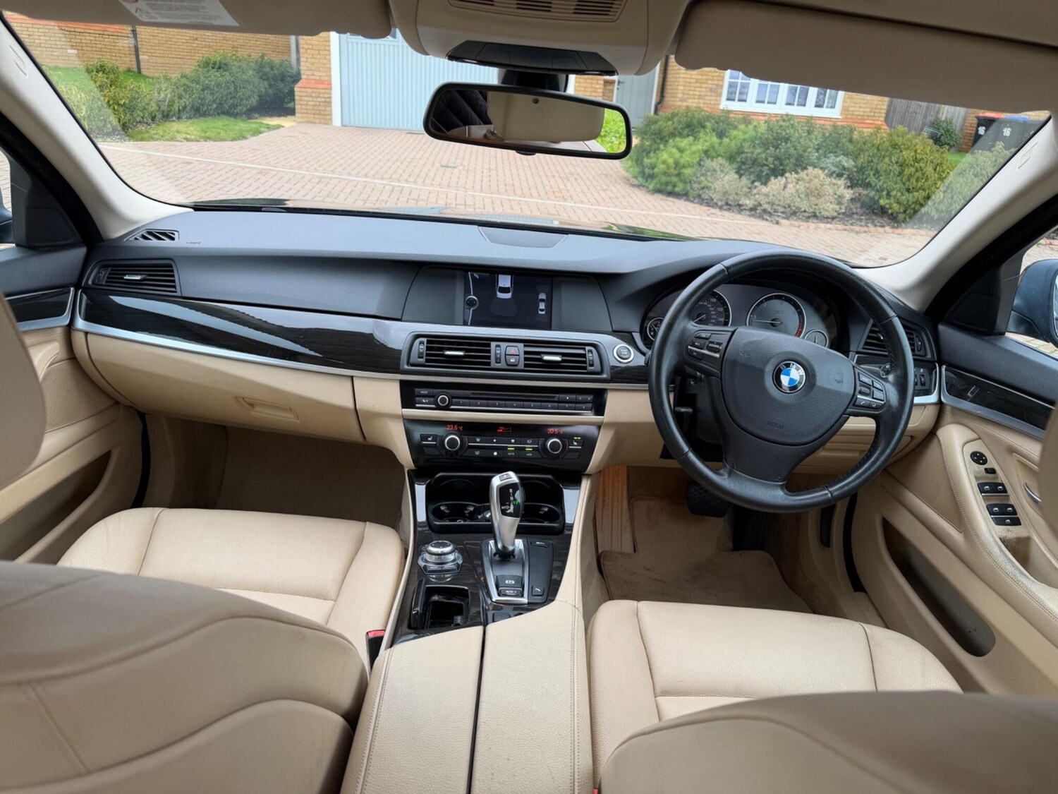 Used BMW 5 Series 2011 for sale - 77495959: Photo 24