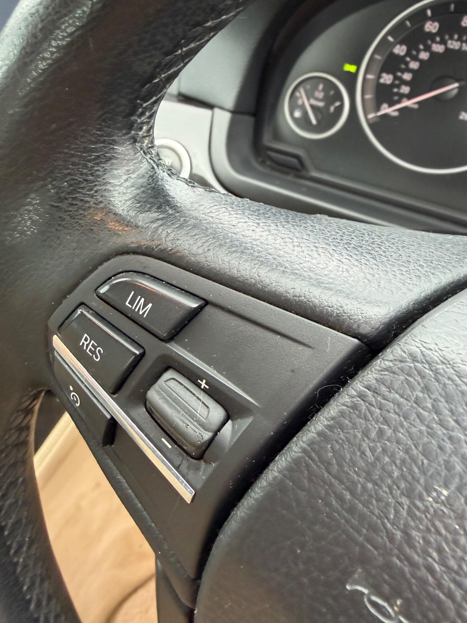 Used BMW 5 Series 2011 for sale - 77495959: Photo 34