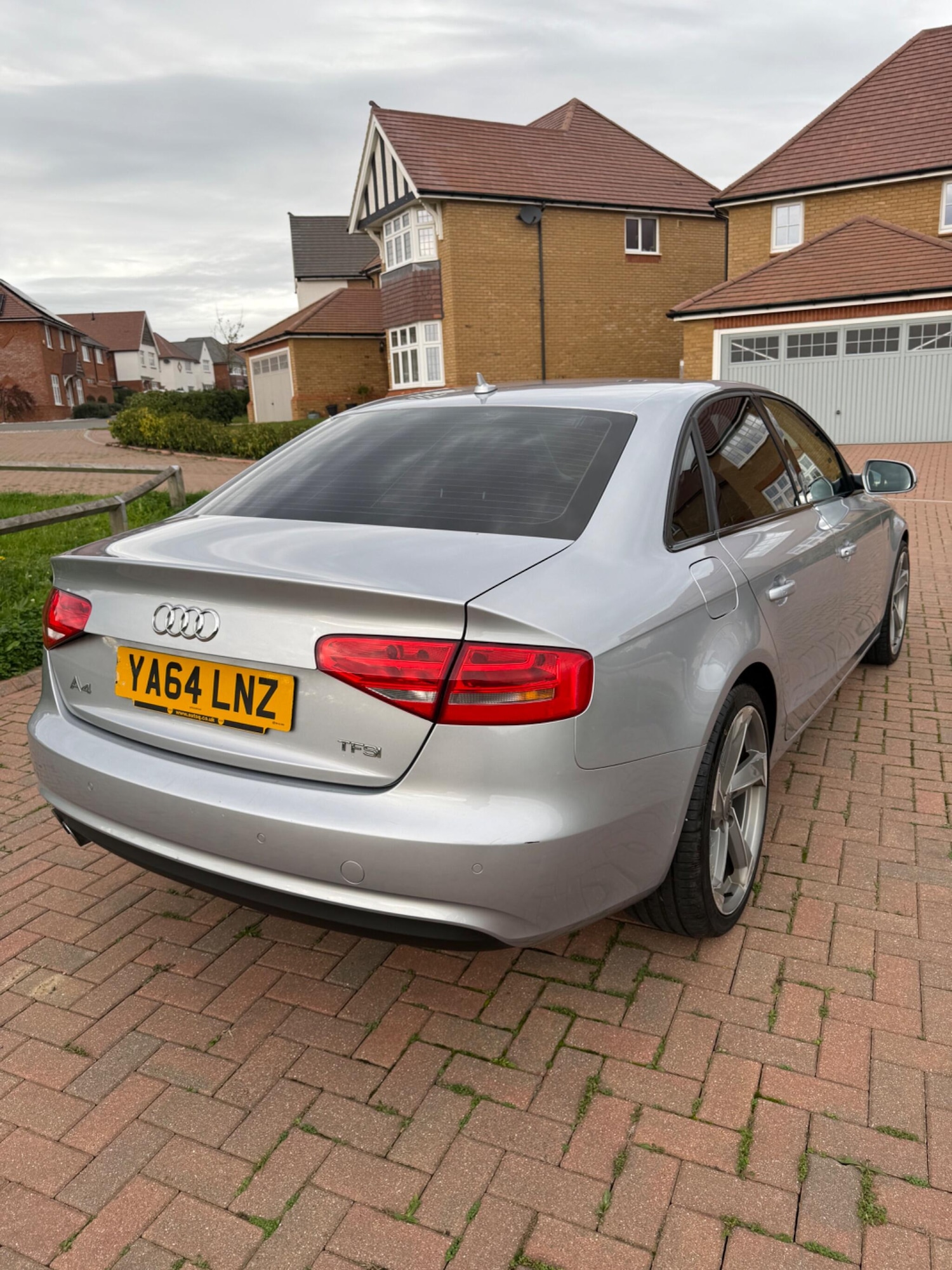 Used Audi A4 2015 for sale - 76473902: Photo 17