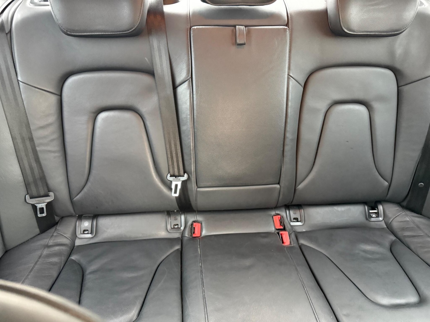 Used Audi A4 2015 for sale - 76473902: Photo 24