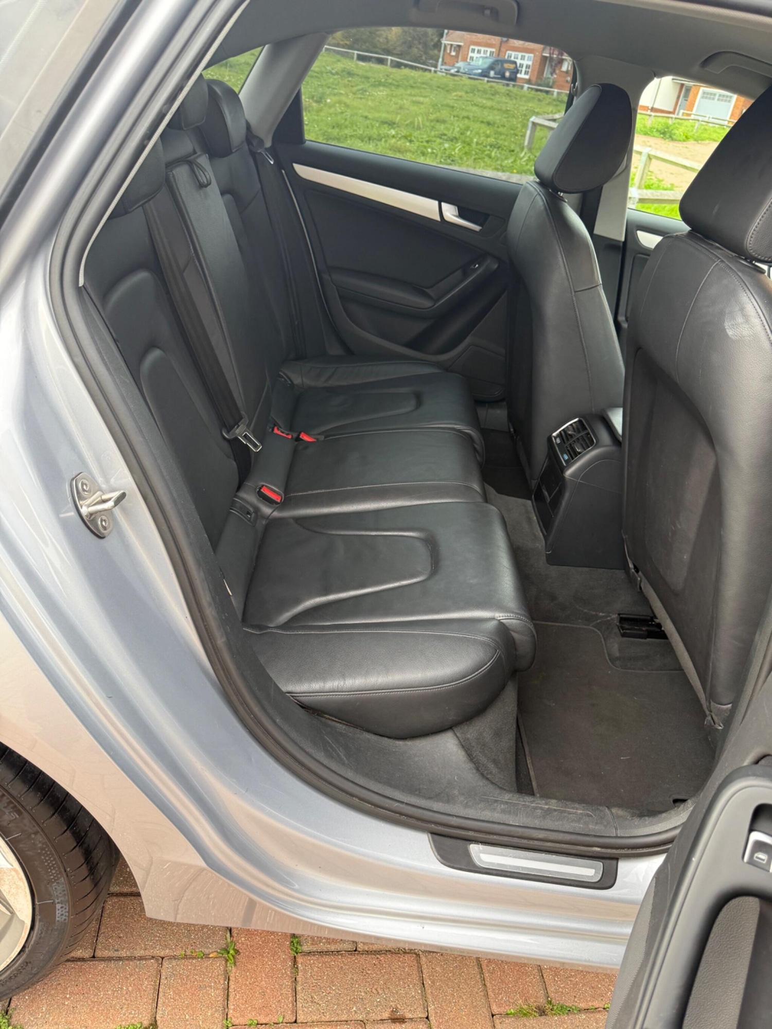 Used Audi A4 2015 for sale - 76473902: Photo 25