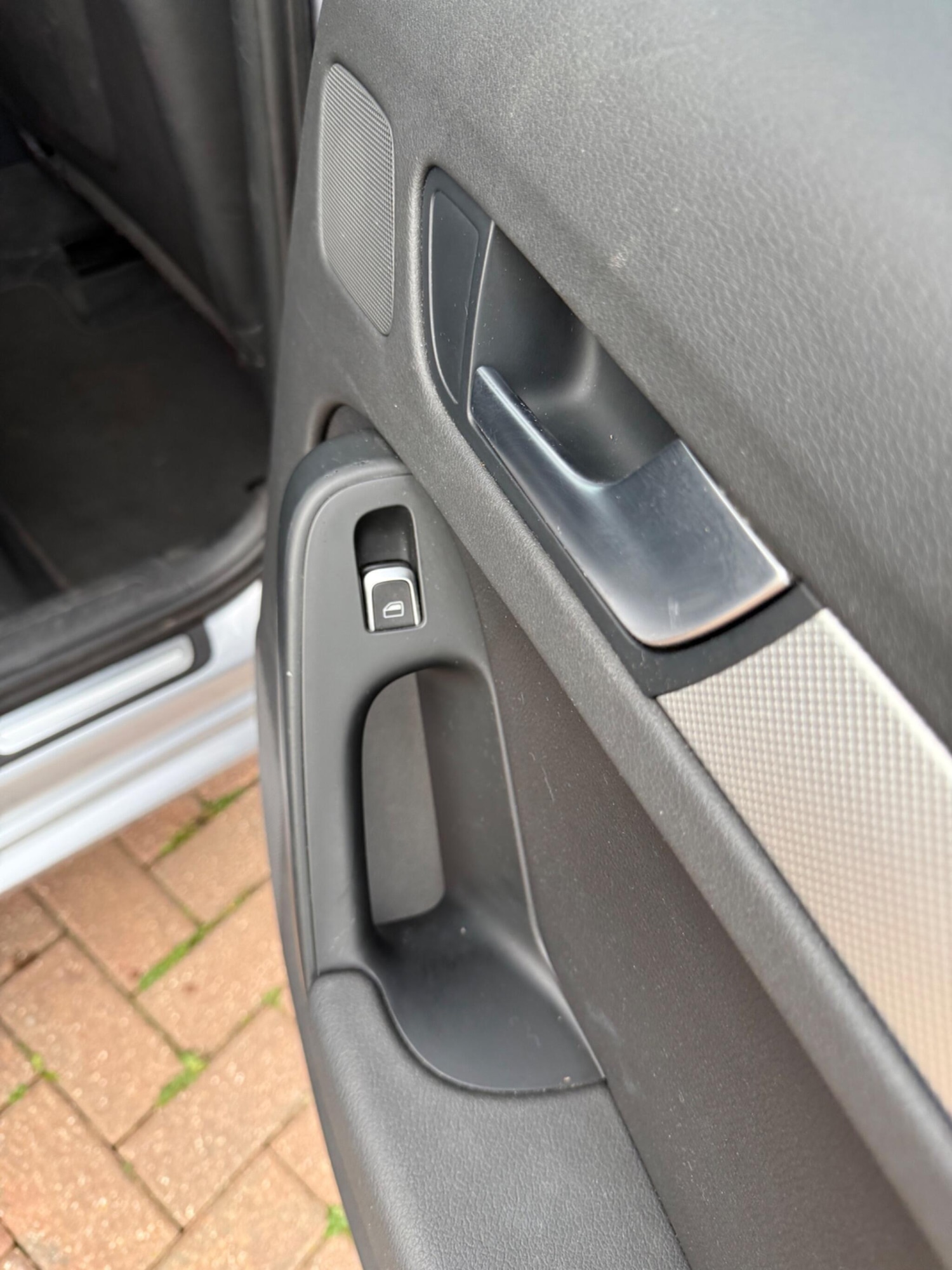 Used Audi A4 2015 for sale - 76473902: Photo 35