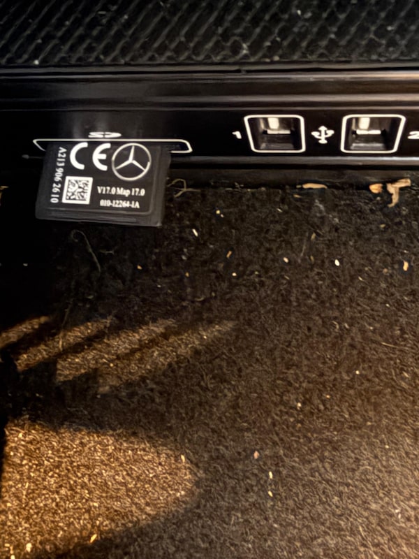 Used Mercedes-Benz C-Class 2014 for sale - 76060673: Photo 34