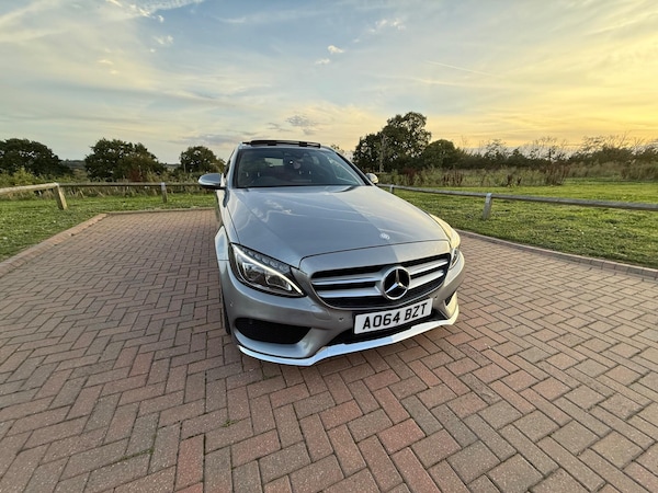 Used Mercedes-Benz C-Class 2014 for sale - 76060673: Photo 3