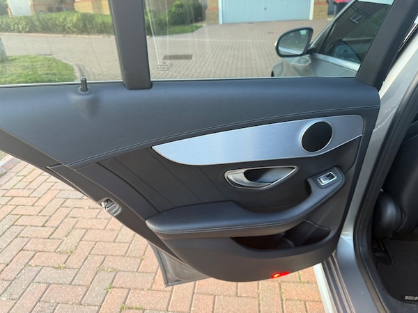 Used Mercedes-Benz C-Class 2014 for sale - 76060673: Photo 48