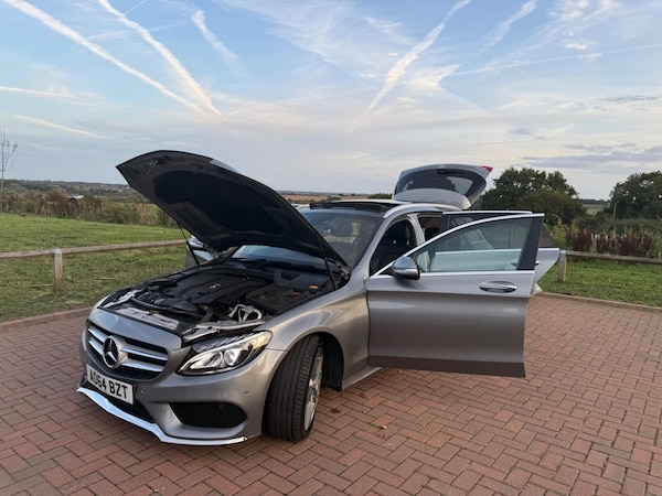 Used Mercedes-Benz C-Class 2014 for sale - 76060673: Photo 63