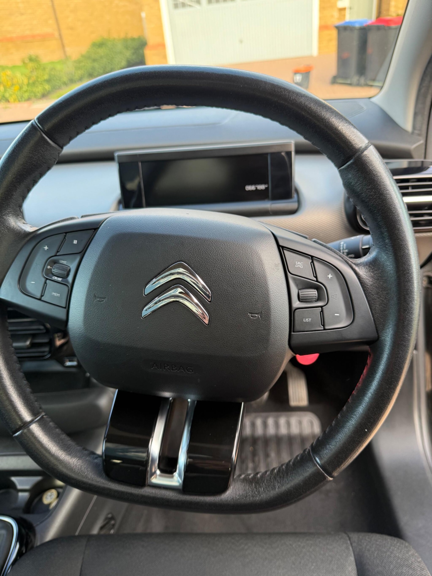 Used Citroen C4 Cactus 2019 for sale - 76573128: Photo 42