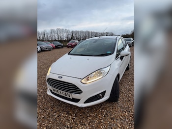 Used Ford Fiesta 2013 for sale - 76701414: Photo