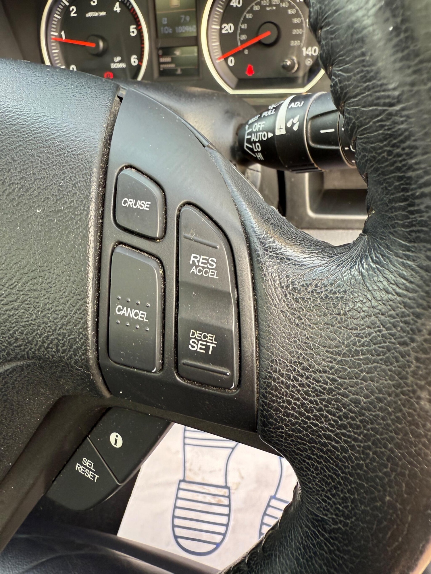 Used Honda CR-V 2011 for sale - 76425673: Photo 28