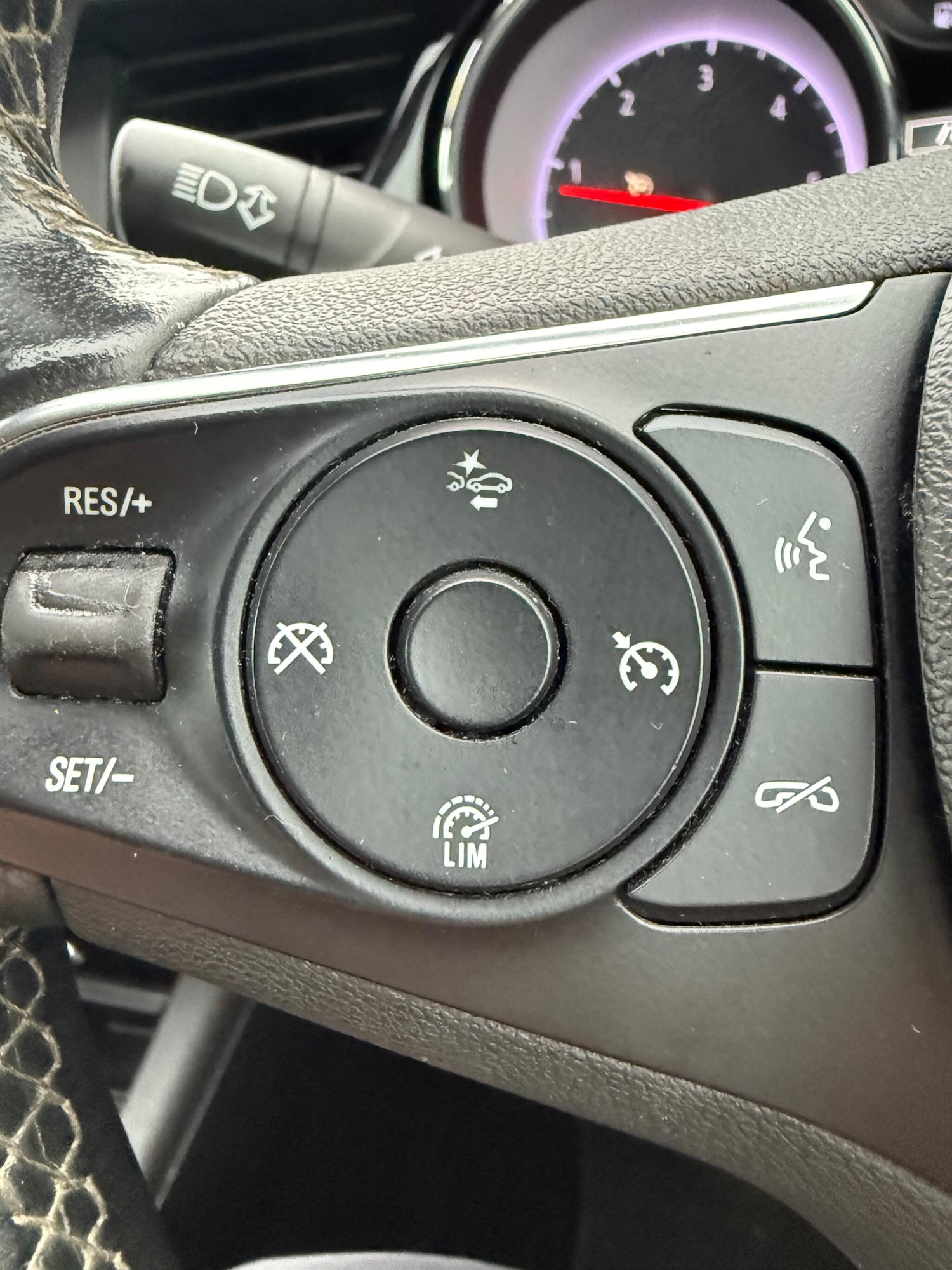 Used Vauxhall Insignia 2019 for sale - 76424970: Photo 31