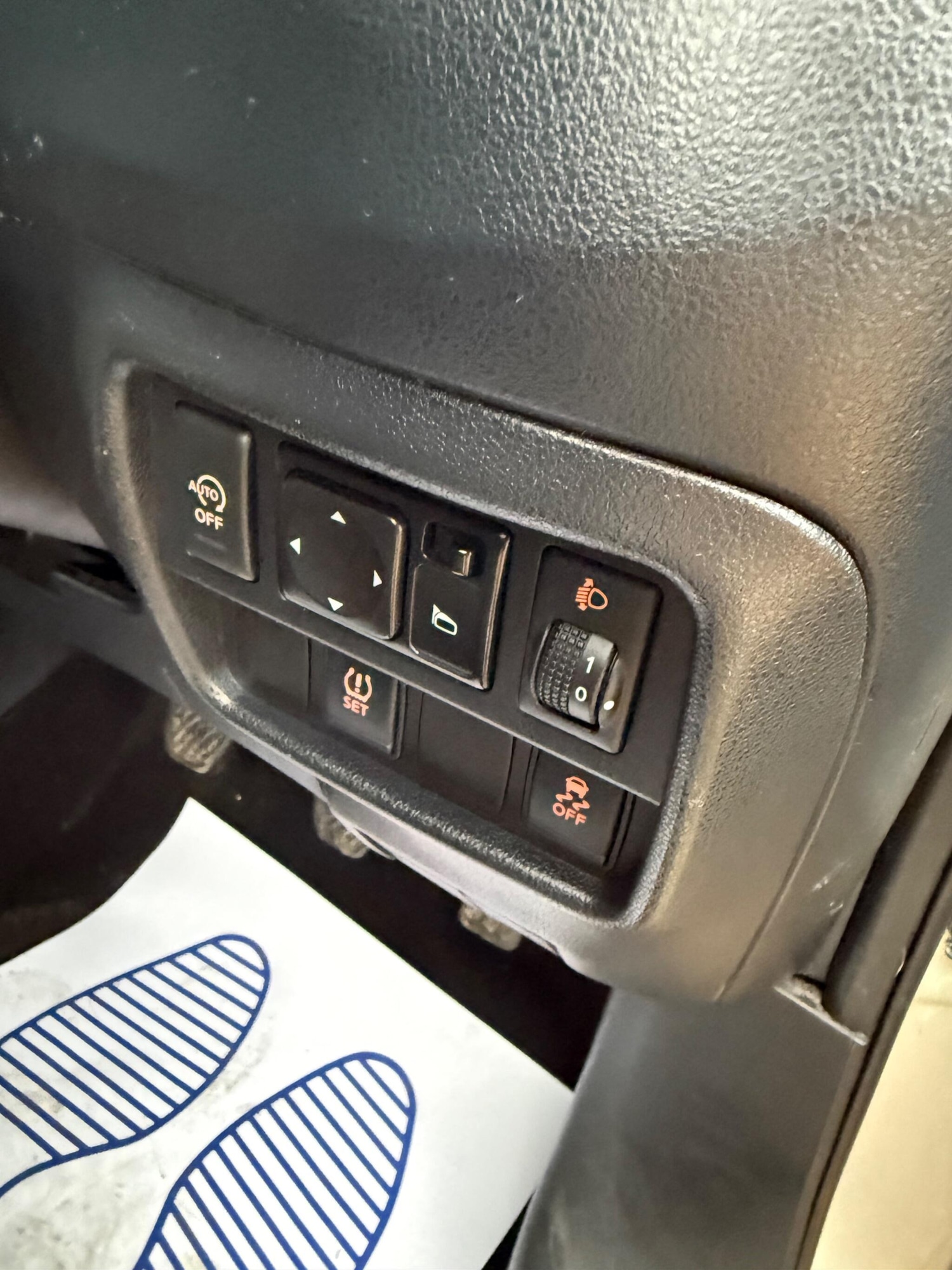 Used Nissan Juke 2014 for sale - 77174889: Photo 25