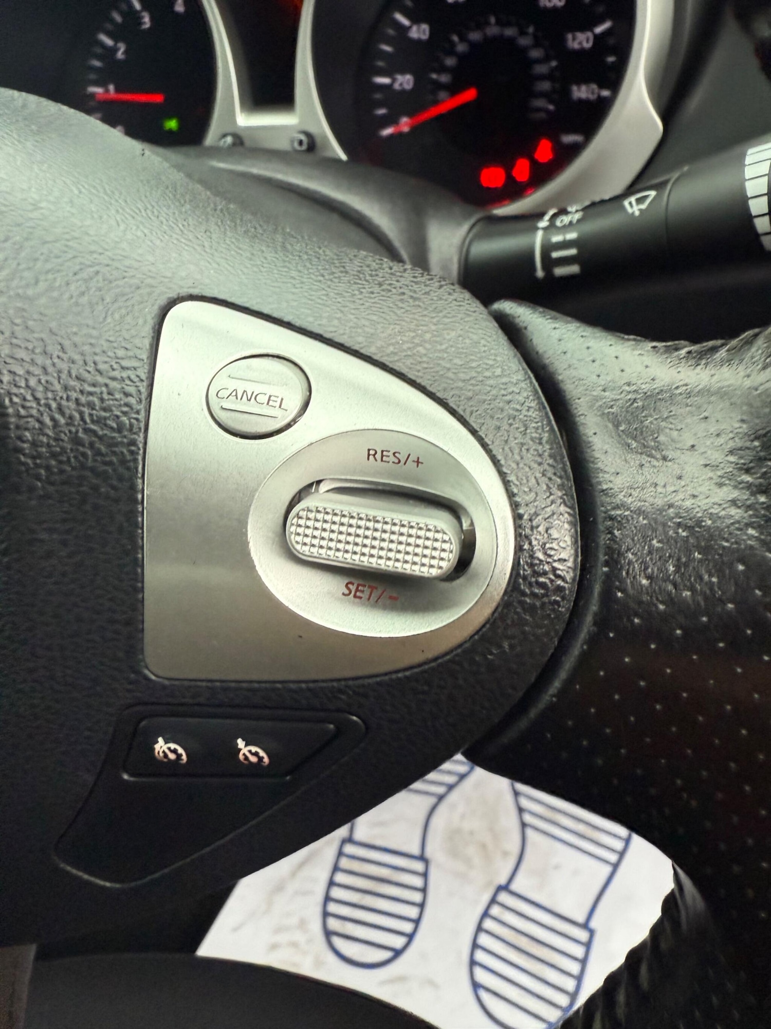 Used Nissan Juke 2014 for sale - 77174889: Photo 28