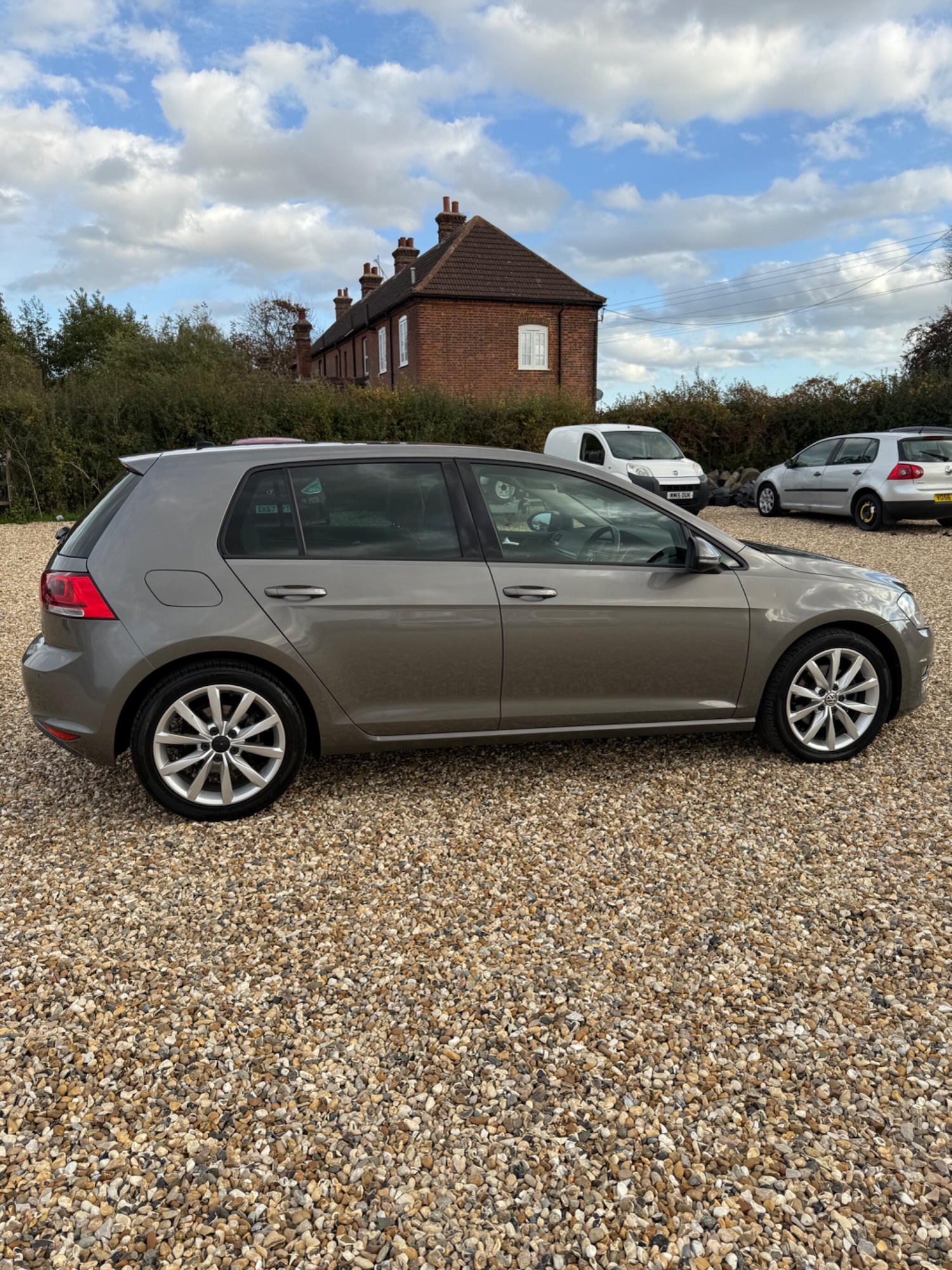 Used Volkswagen Golf 2013 for sale - 76399287: Photo 13