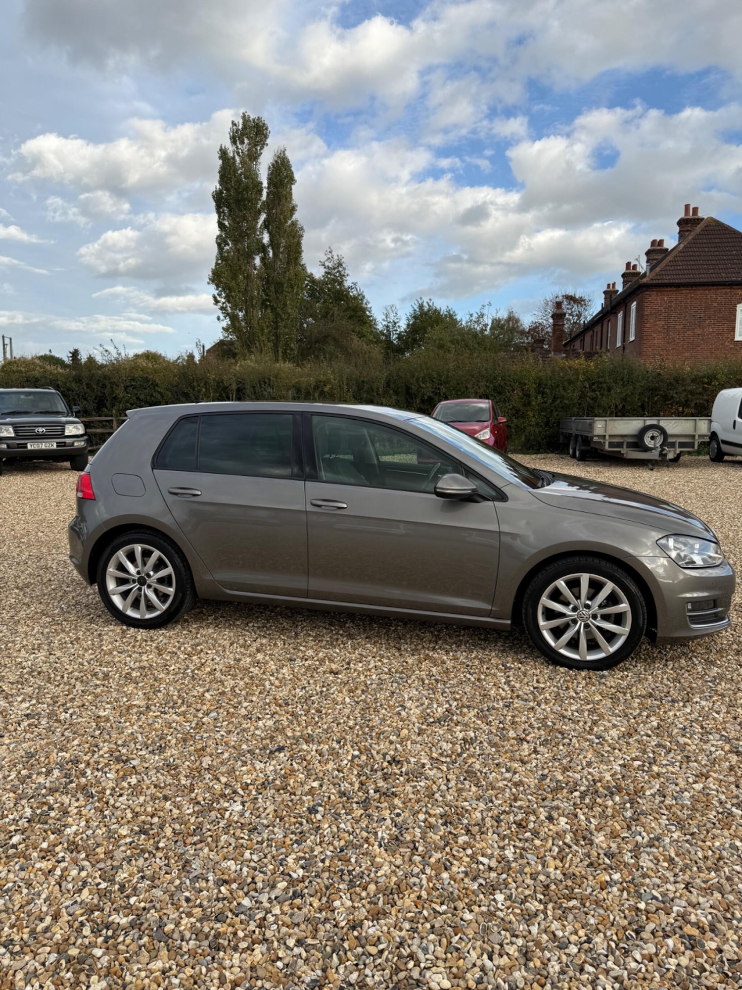 Used Volkswagen Golf 2013 for sale - 76399287: Photo 14