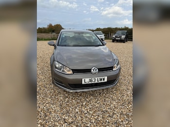 Used Volkswagen Golf 2013 for sale - 76399287: Photo