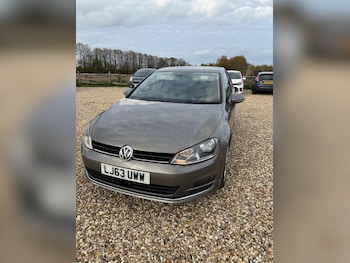Used Volkswagen Golf 2013 for sale - 76399287: Photo