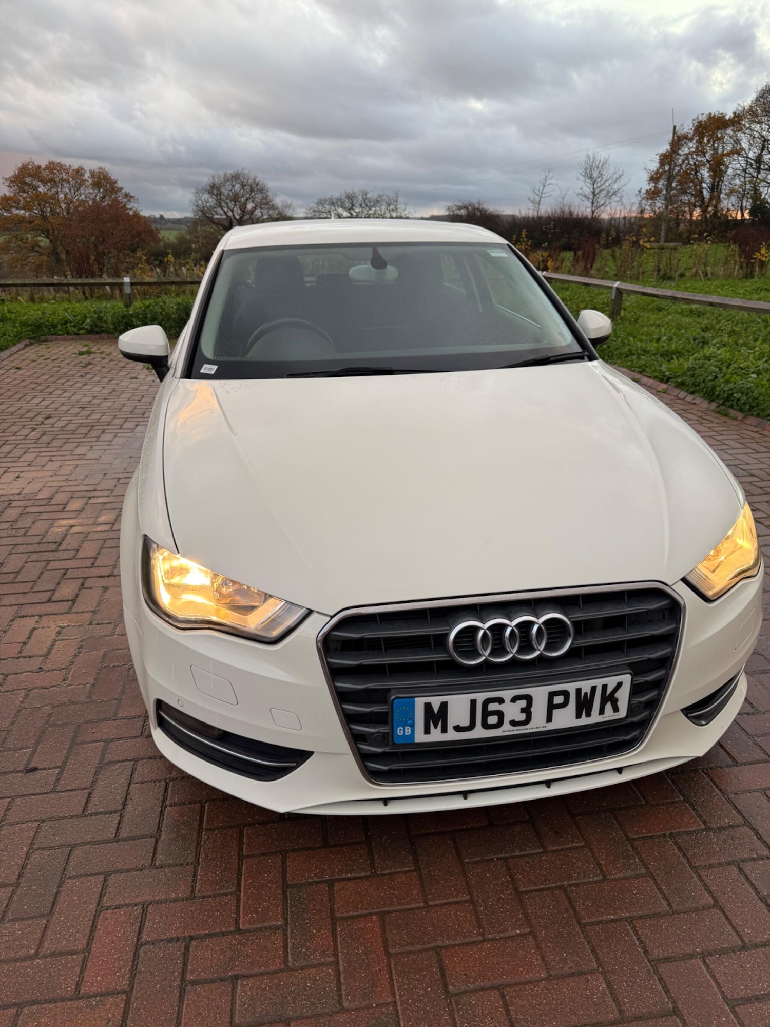 Used Audi A3 2013 for sale - 76800911: Photo 2