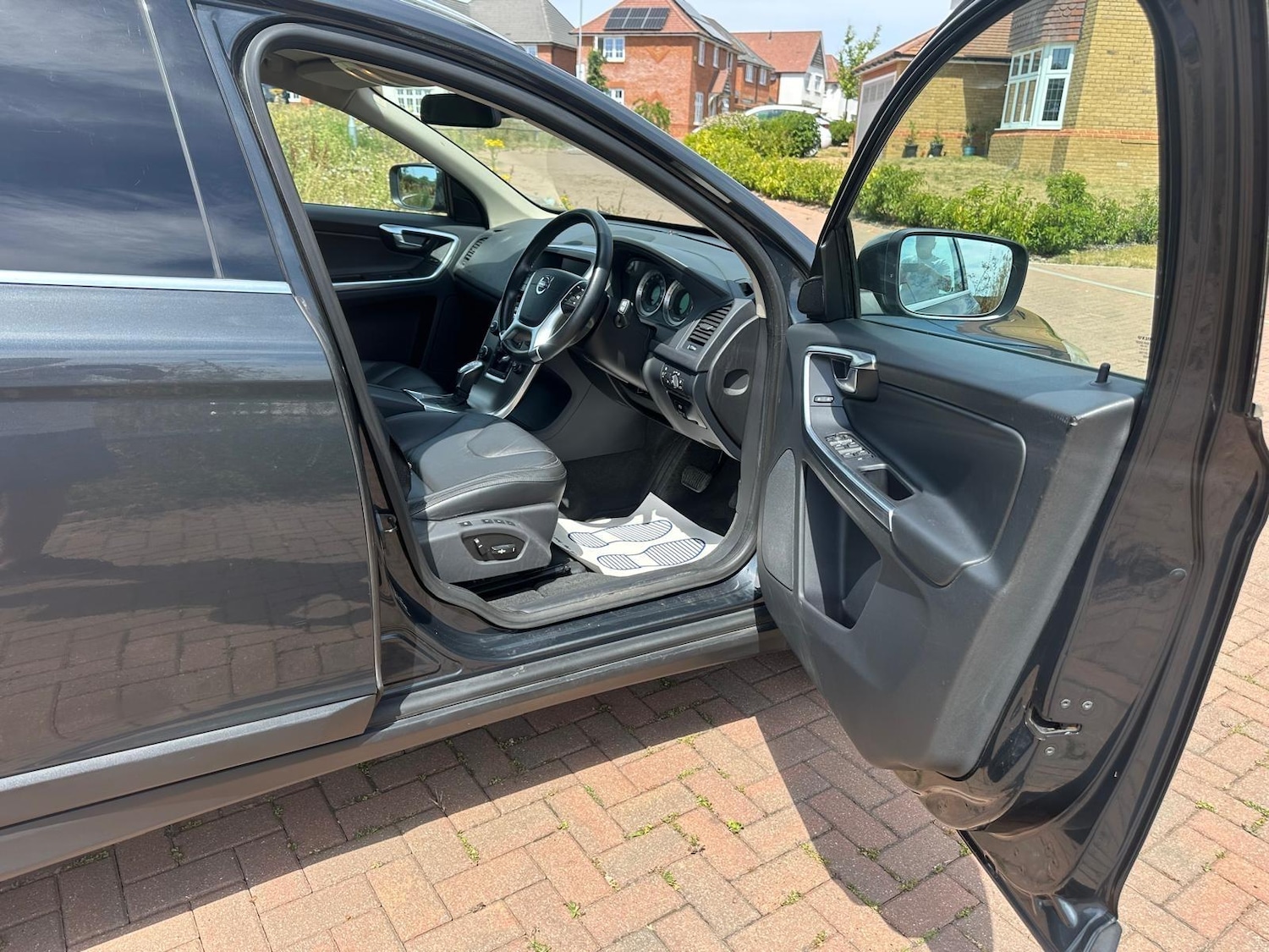 Used Volvo XC60 2013 for sale - 77144621: Photo 11