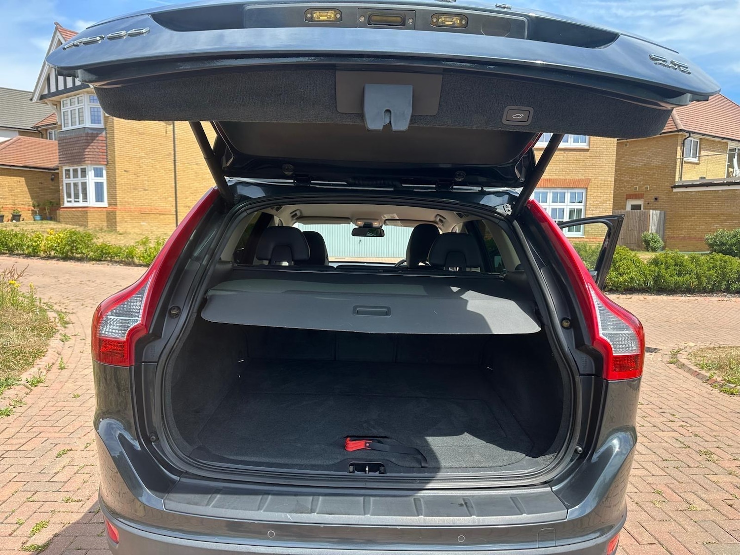 Used Volvo XC60 2013 for sale - 77144621: Photo 18