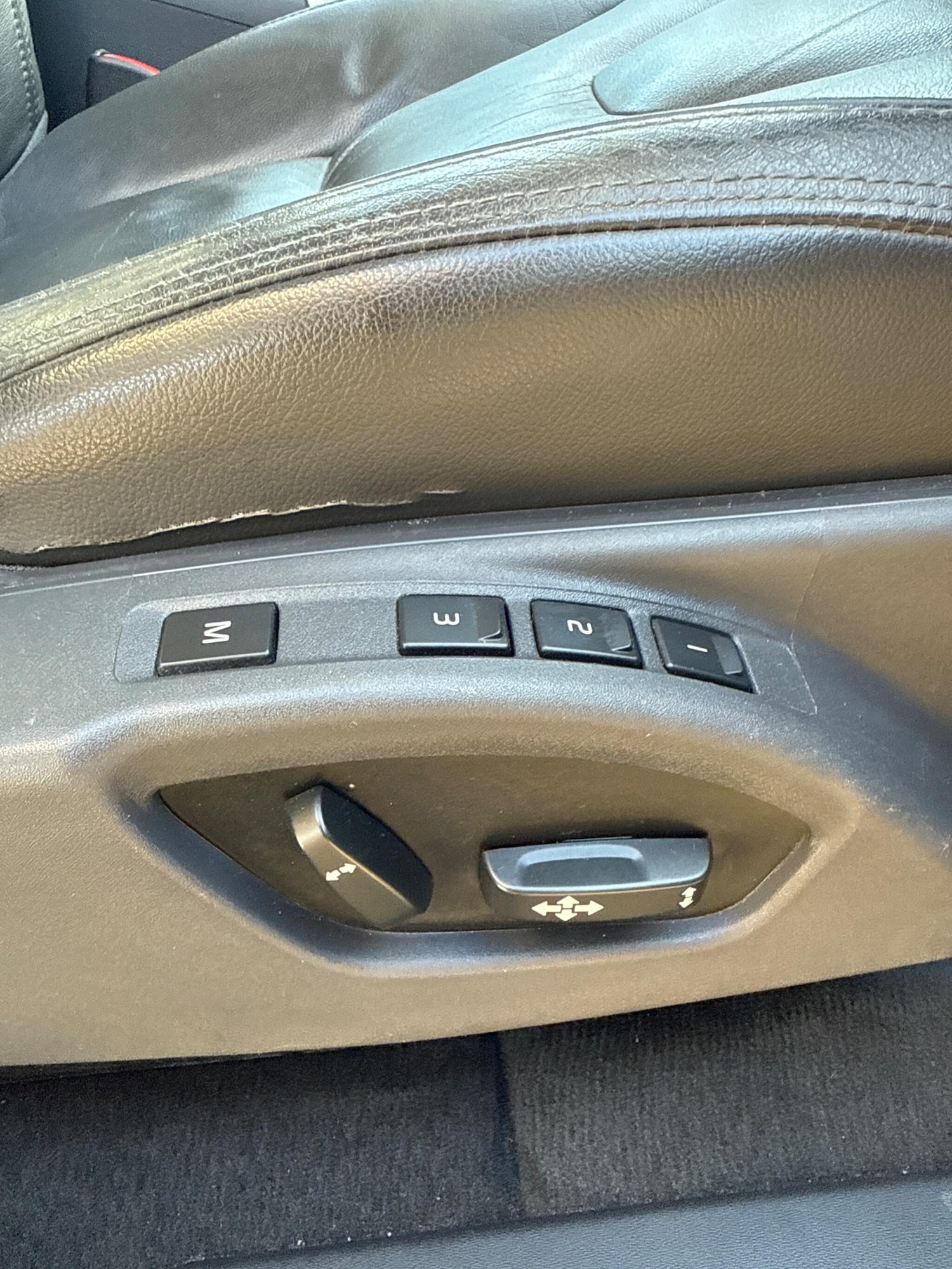 Used Volvo XC60 2013 for sale - 77144621: Photo 29