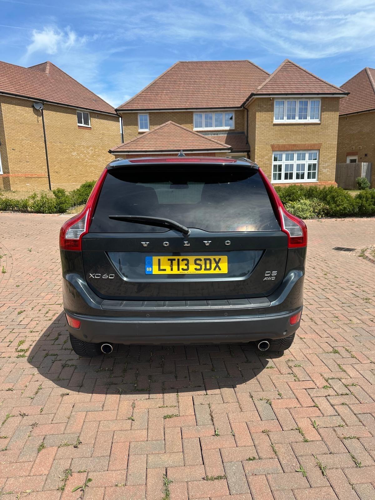 Used Volvo XC60 2013 for sale - 77144621: Photo 7