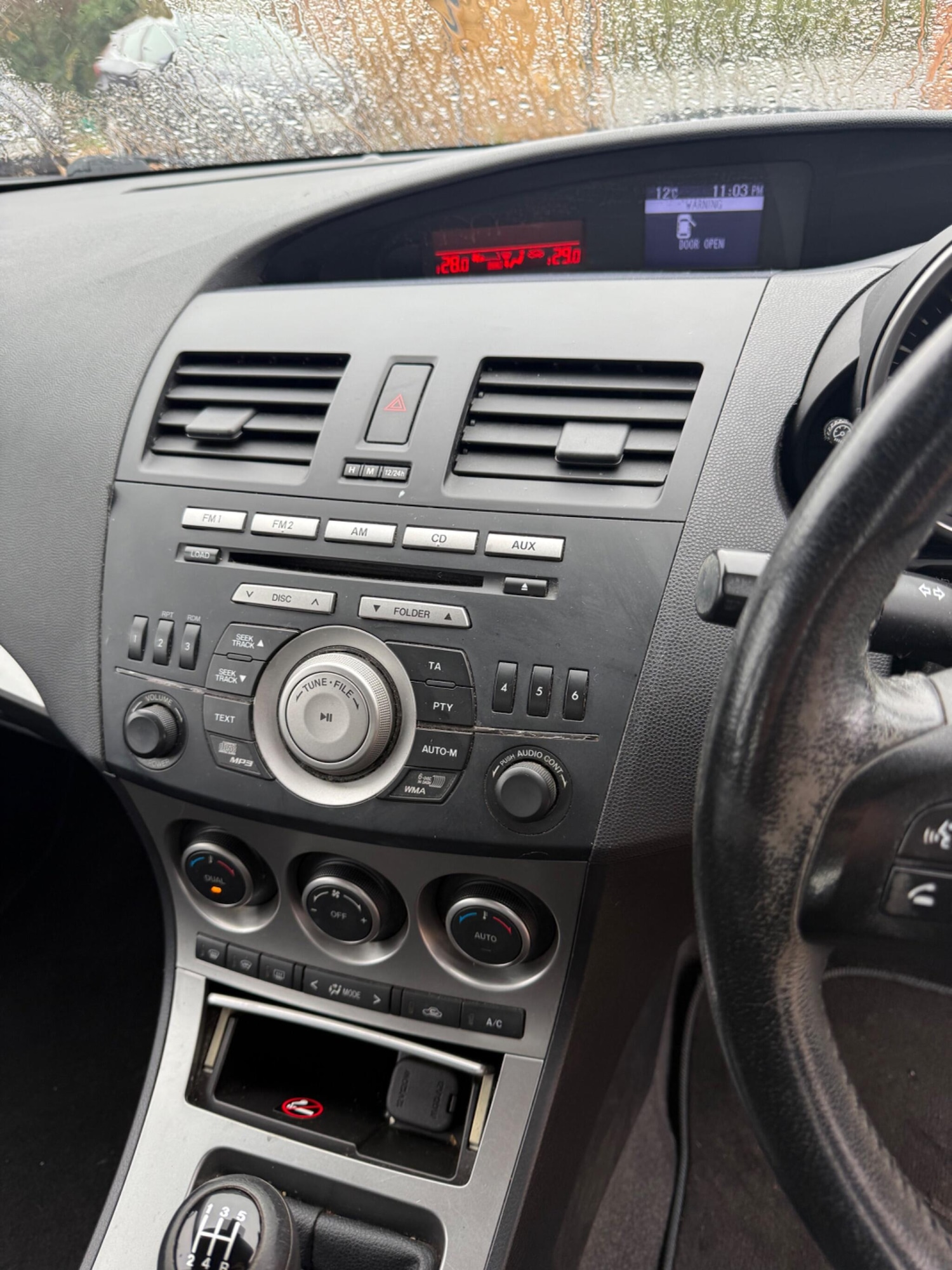 Used Mazda Mazda3 2010 for sale - 76850319: Photo 18