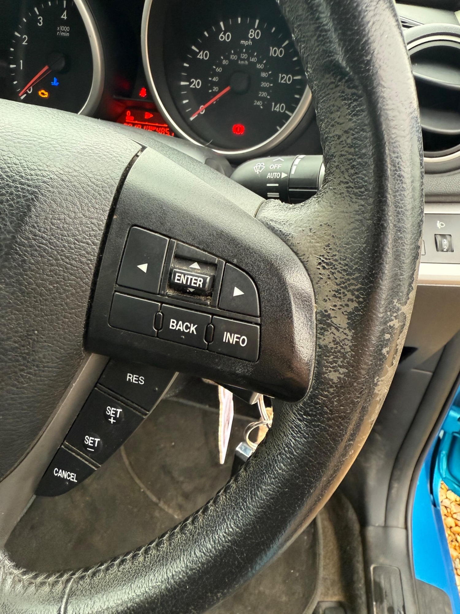 Used Mazda Mazda3 2010 for sale - 76850319: Photo 27